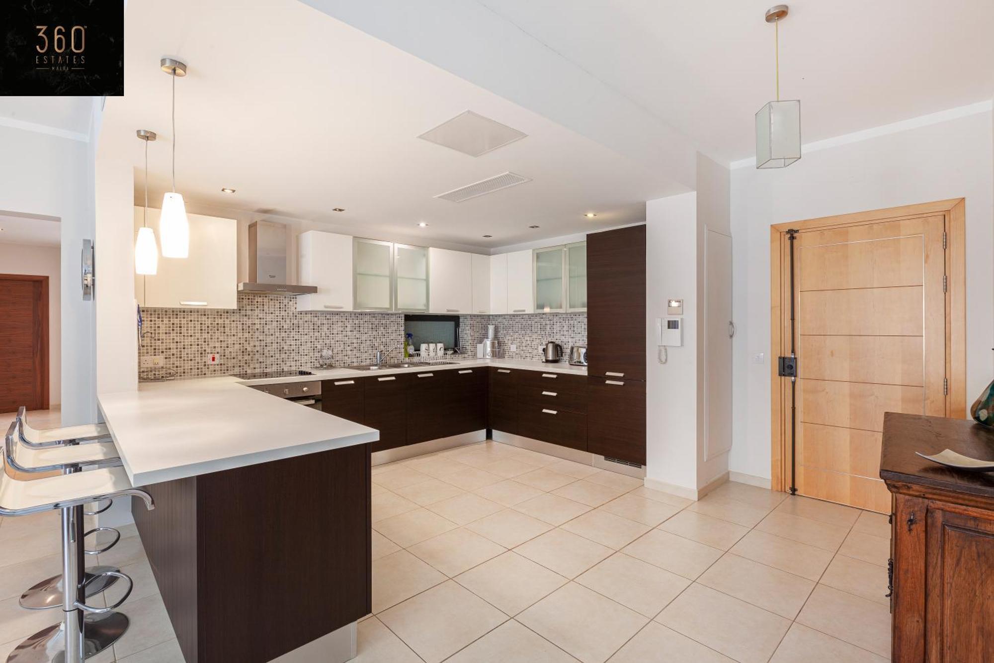 Апартаменты Pender Lux Complex - 3Br Unit With Private Parking By 360 Estates Сент Джулианс Экстерьер фото